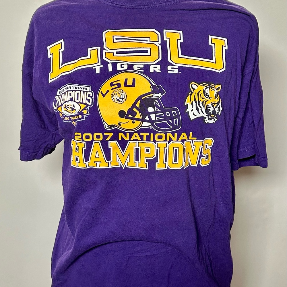 LSU Tigers 2007 National Champions Football Graphic T-Shirt